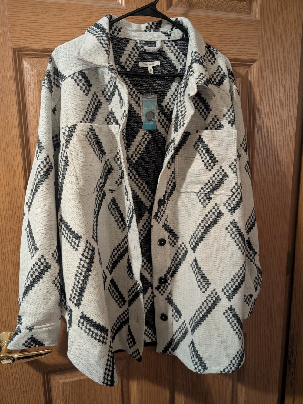 Maurices Black and Cream Geometric Button-Up Overshirt Shacket NWT